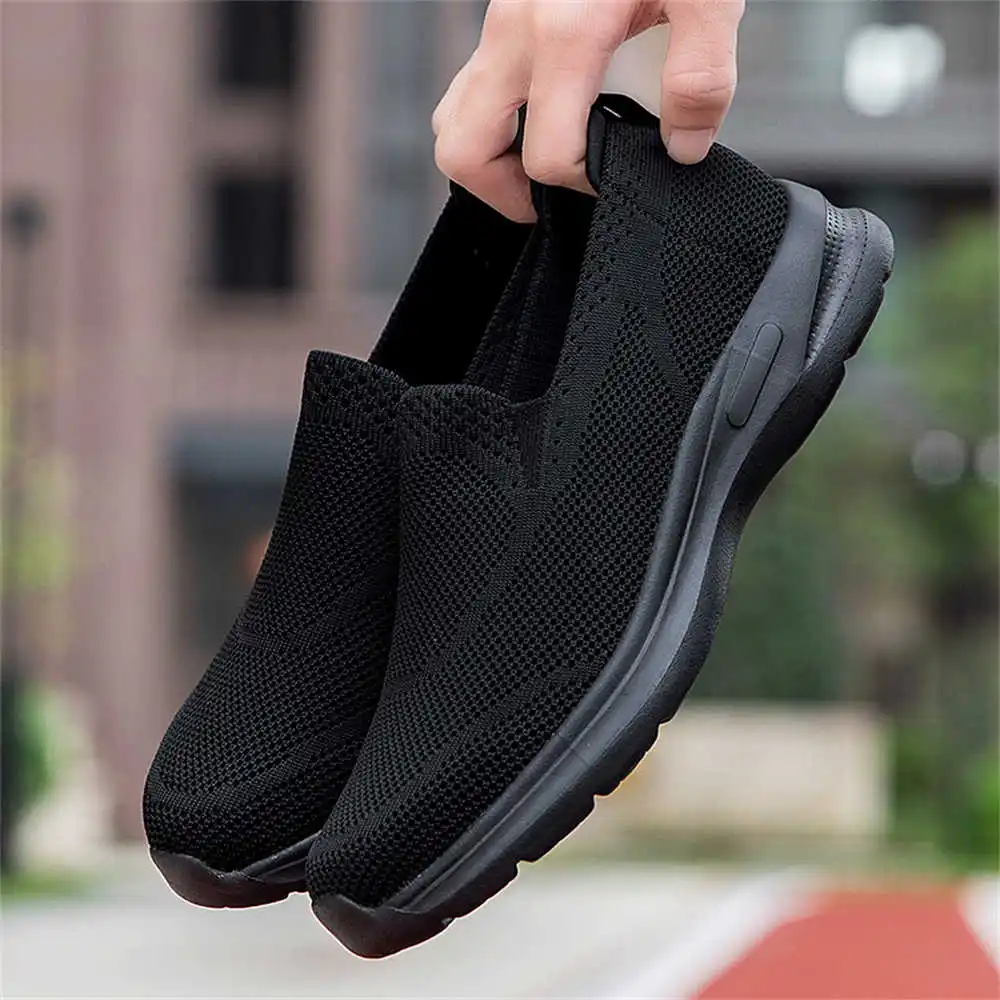 Street Fashion In Vietnam - Botas sin encaje para hombre, zapatillas
