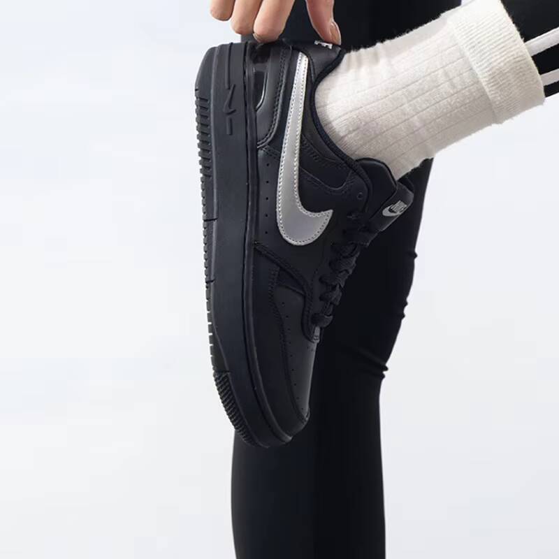 Zapatillas Nike Gamma Force Lo - Street Fashion Nike reseña y precio